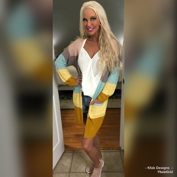 🥰LAST 1! Gorgeous Pastel Striped Pocket  Cardigan - Picture 4 of 7